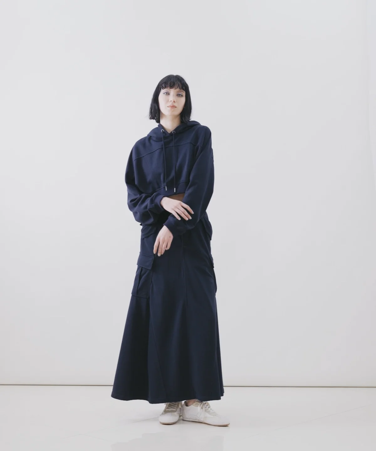 ESSENTIAL / ライト裏毛ショートパーカー ESSENTIAL Night STORE ESSENTIAL / ライト裏毛ショートパーカー ESSENTIAL Night STORE