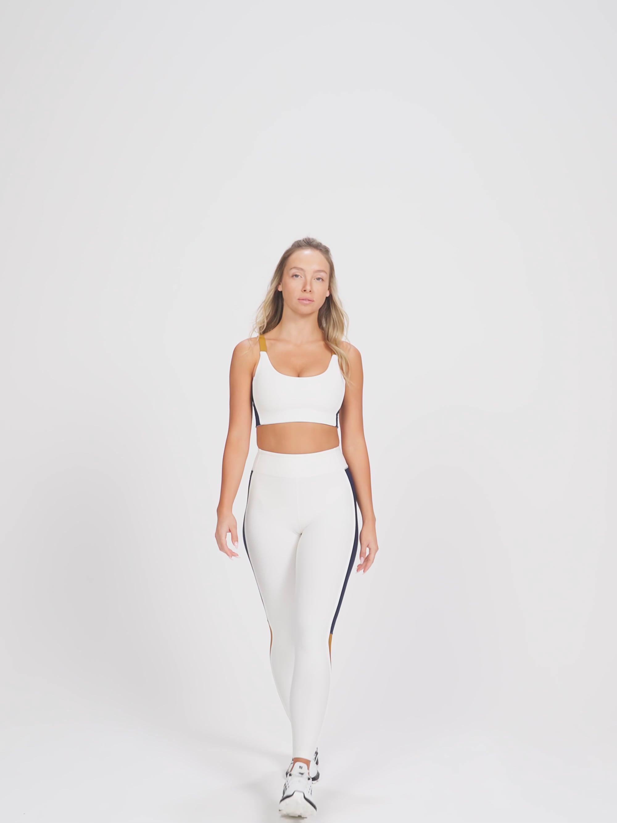 טייץ קולור בלוק בגזרה גבוהה באורך ”25 מבד magma