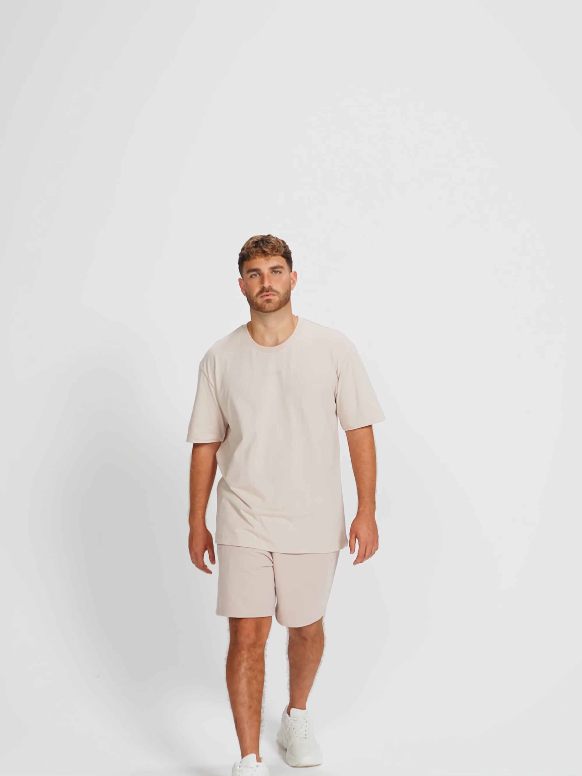 חולצת טי שירט אוברסייז מכותנה אורגנית