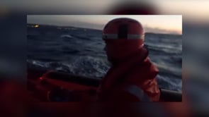Salvament Marítim de l'Escala rescata una embarcació a la deriva