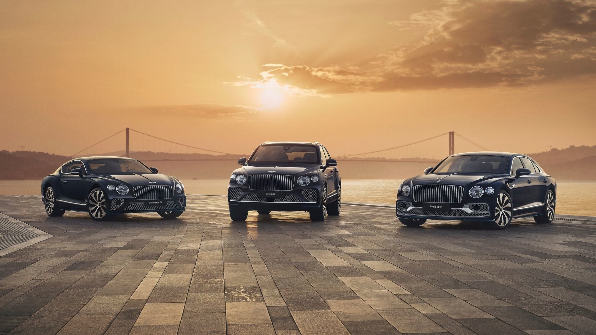 Bentley - Istanbul Silhouette Collection