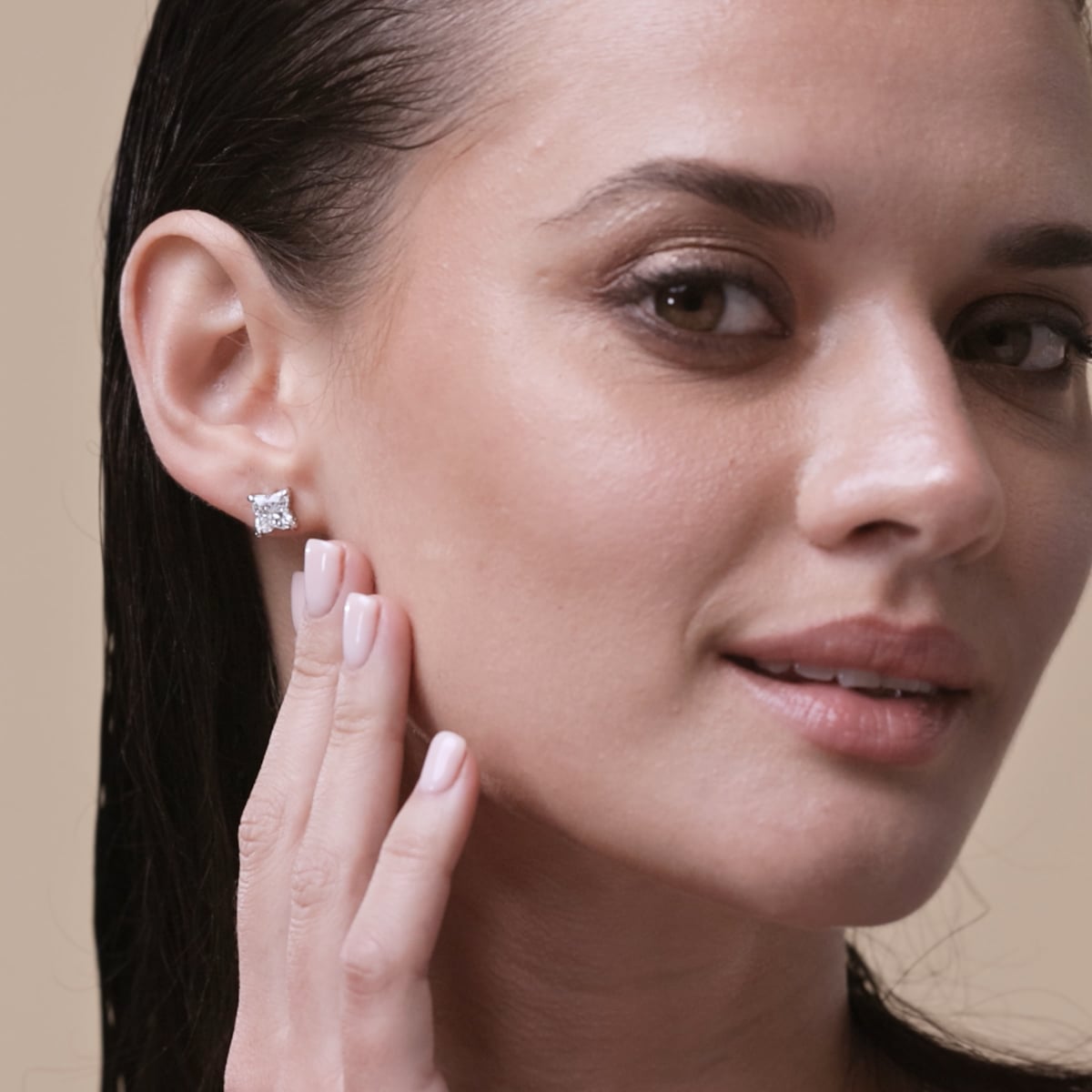 product video 2 for Muse - Floral Cut Diamond Studs