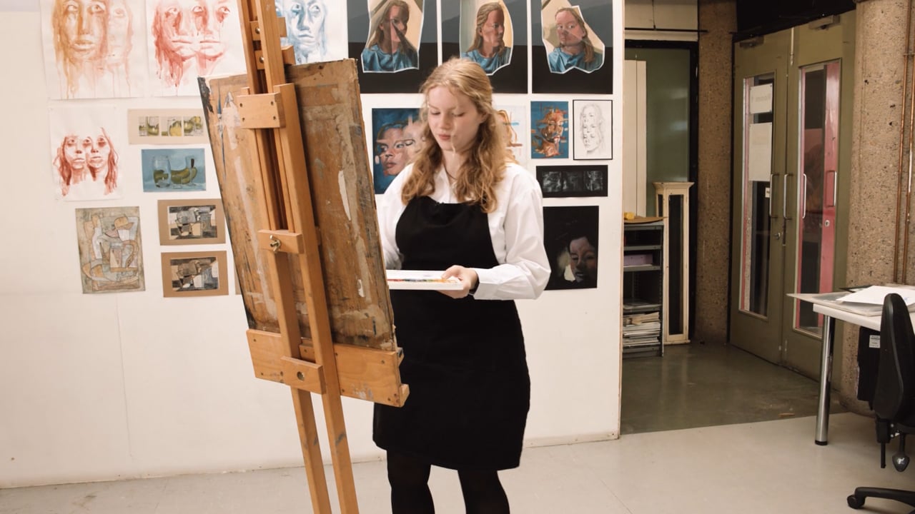 Art Scholarships at St George's School Edinburgh | Benefits & Student Insights