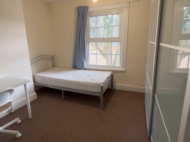 Addison Street - NG1 - Room Available Main Photo