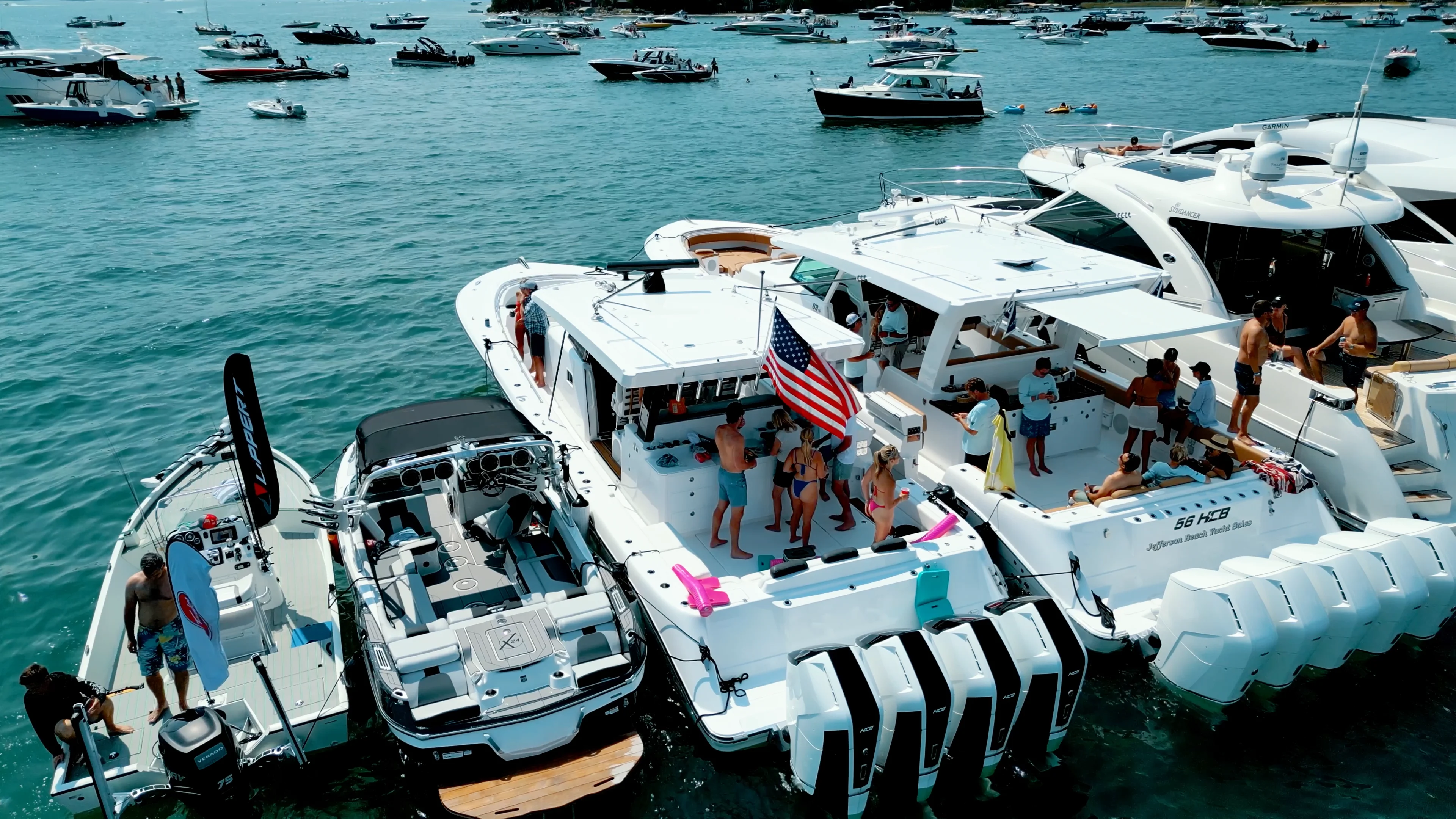 56′ Sueños GIX - Denison Yacht Sales
