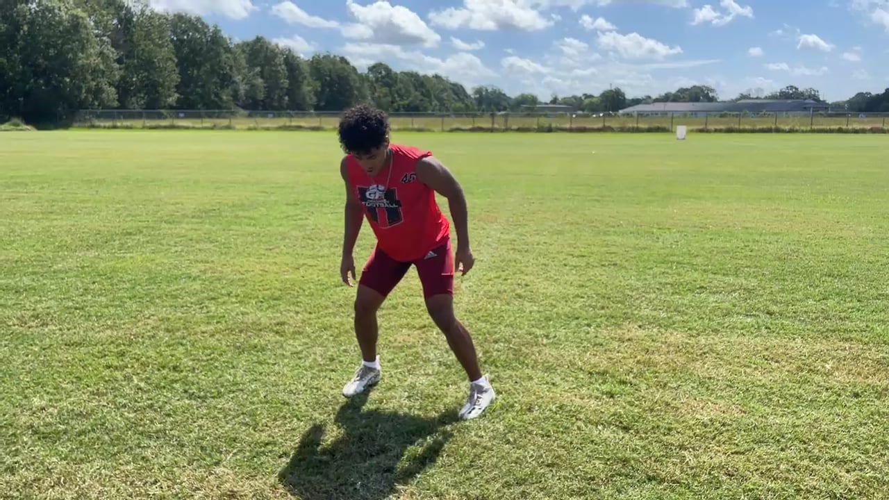 Watch jacob miranda's 5-10-5 Agility: 4.21 seconds