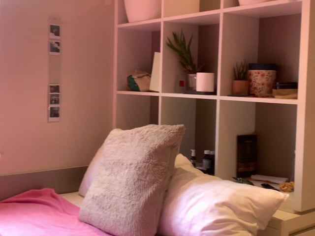 Bright&cozy En-suite room in bustling Aldgate East Main Photo