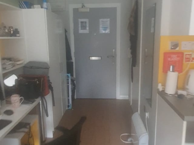 Studio Flat  for 3 weeks  in Glasgow City Centre  Main Photo