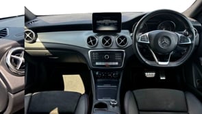 MERCEDES-BENZ GLA 2019 (69)