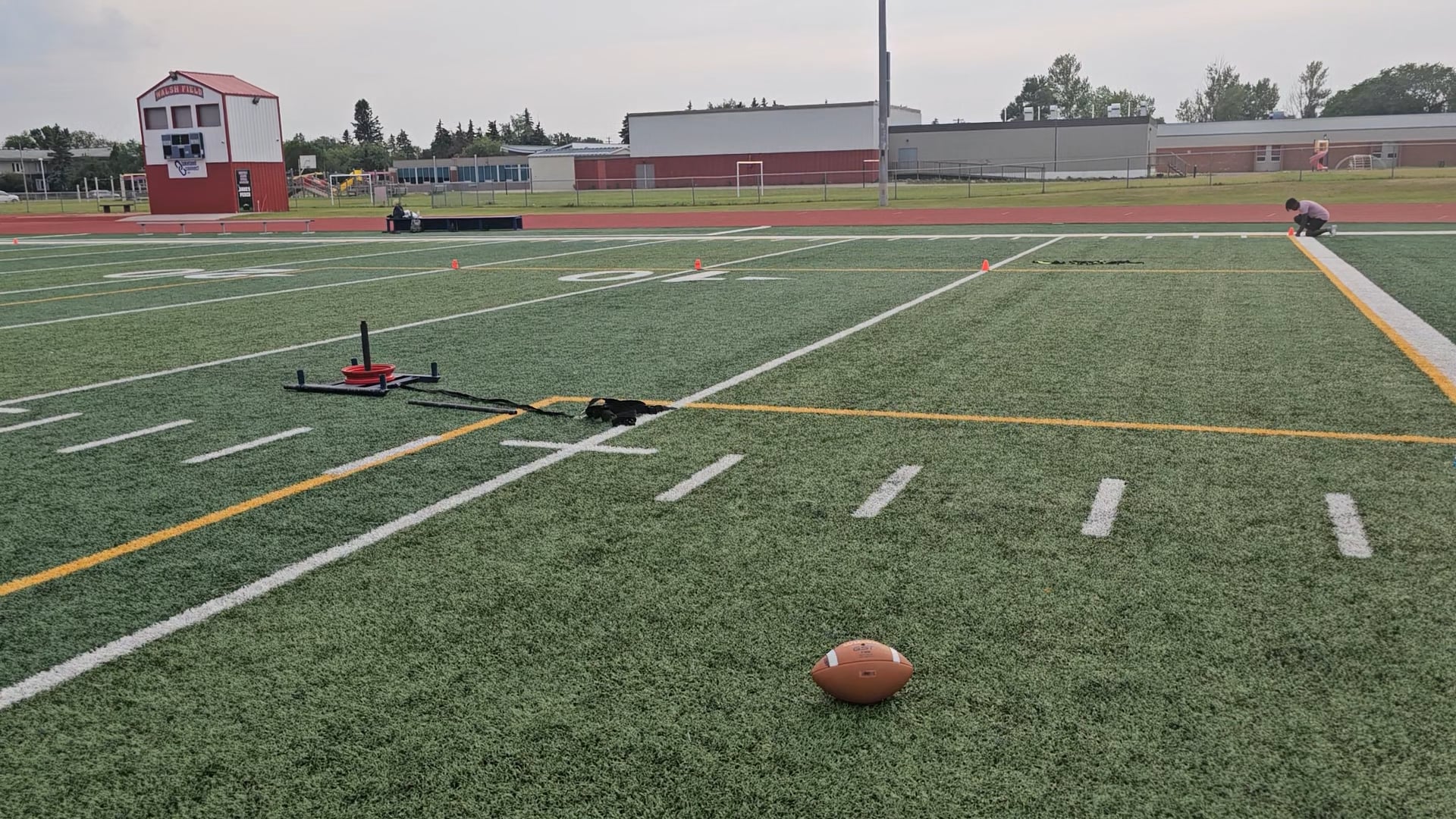 Watch matthew delpeche's 40 Yard Dash: 5.07 seconds