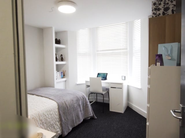 Fab Student room available 1/9/24- 30/6/25 Main Photo
