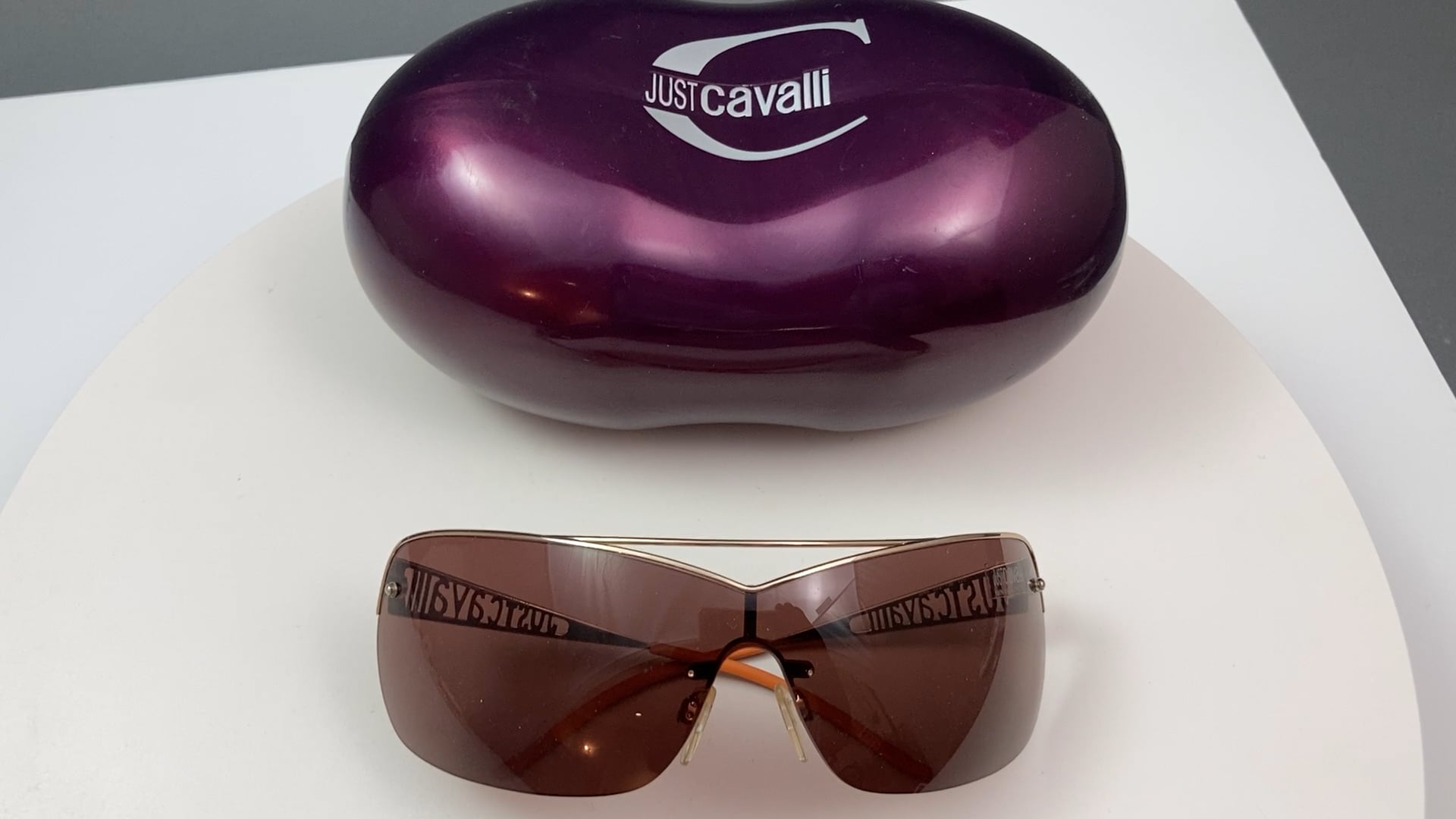 Just Cavalli Sunglasses Rectangular Wrap Gold Italy For Sale  display picture 3