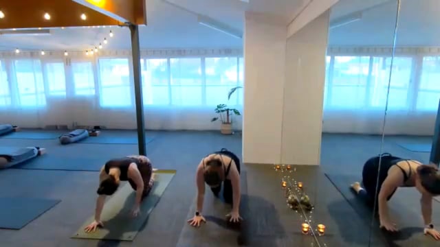 Traditional Surya Namaskar (12min)