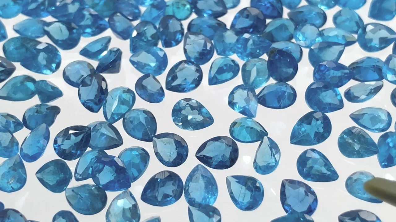 動画】宝石質ネオンブルーアパタイトAAA ルース ペアシェイプ