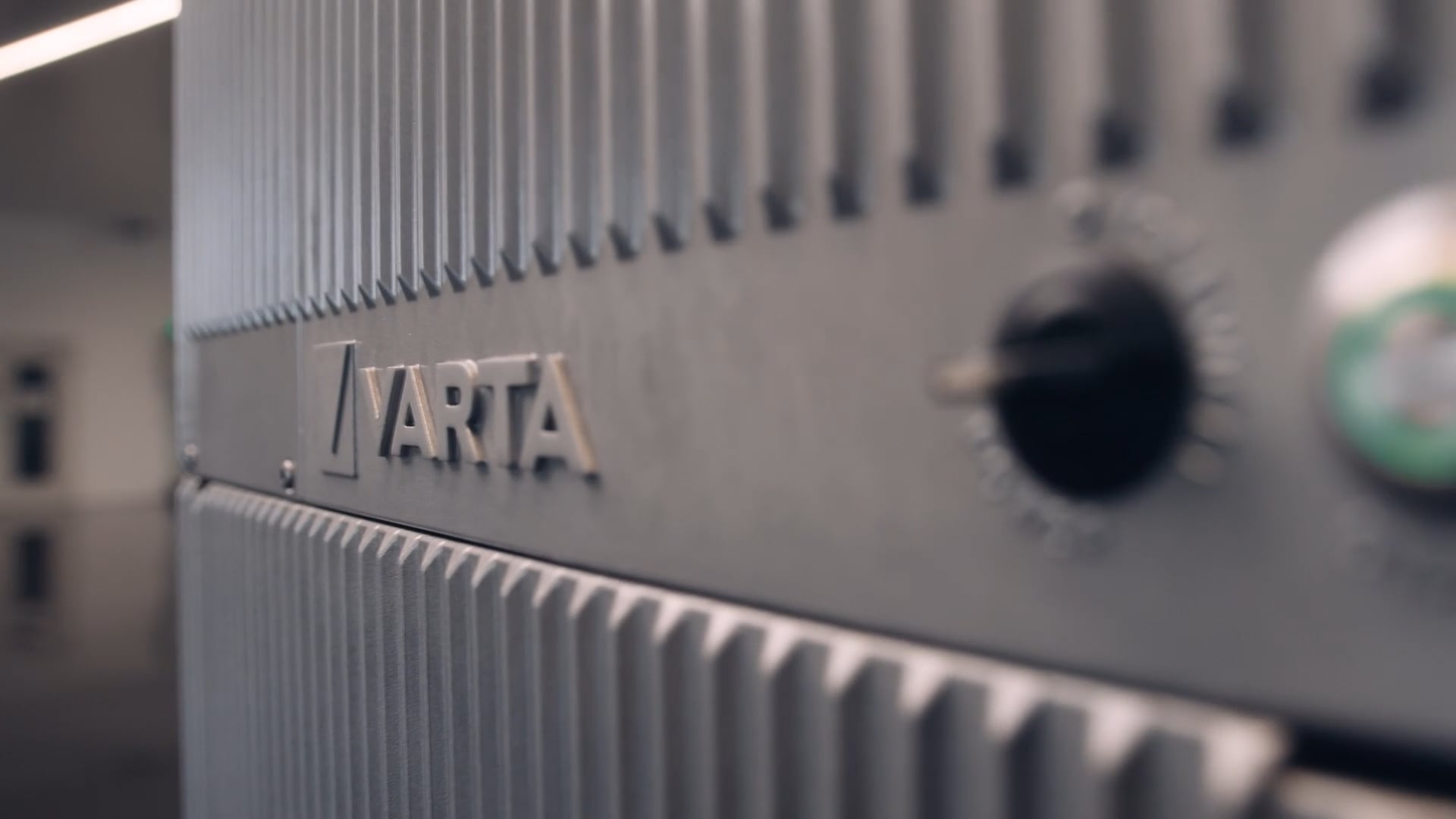 VARTA.wall - Intro