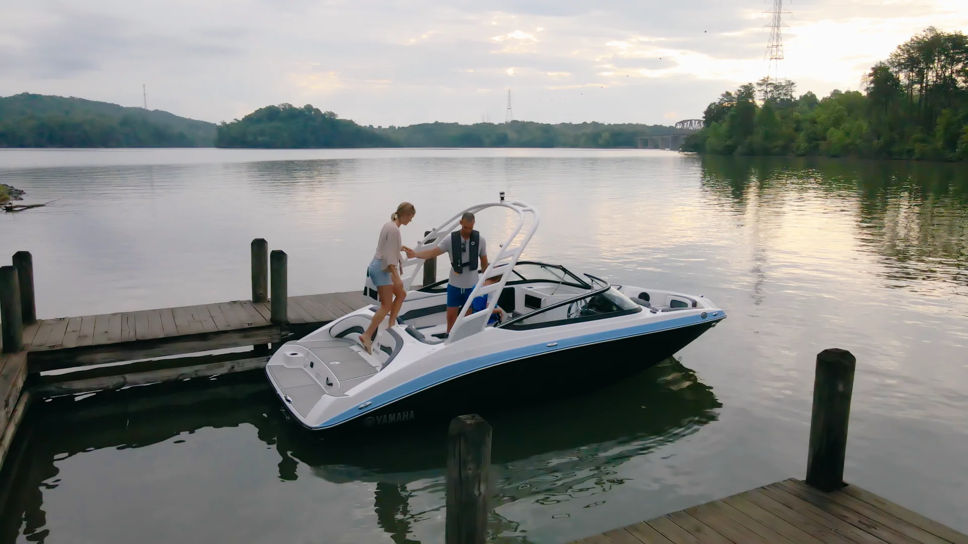 195S 19FT Boats | Yamaha Boats 195S 19FT Boats | Yamaha Boats