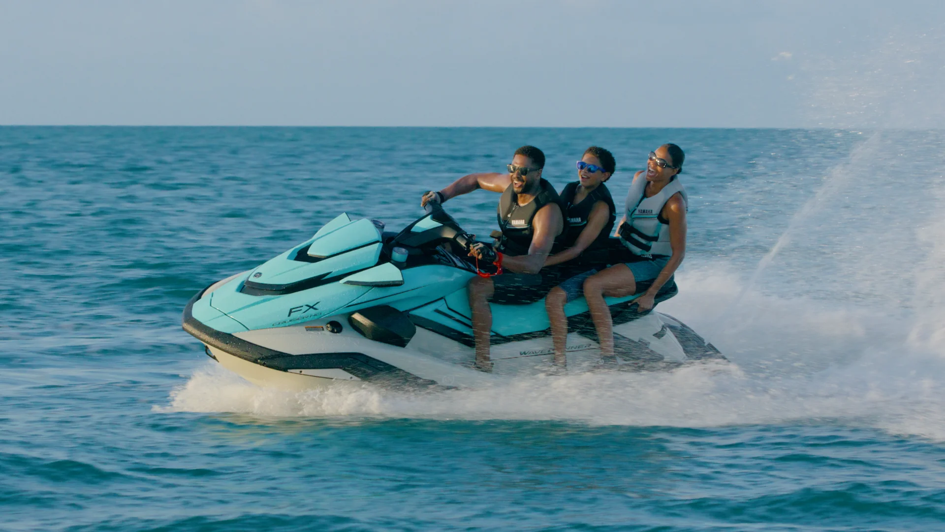 FX Cruiser SVHO® | FX® Series | Yamaha WaveRunners FX Cruiser SVHO® | FX® Series | Yamaha WaveRunners