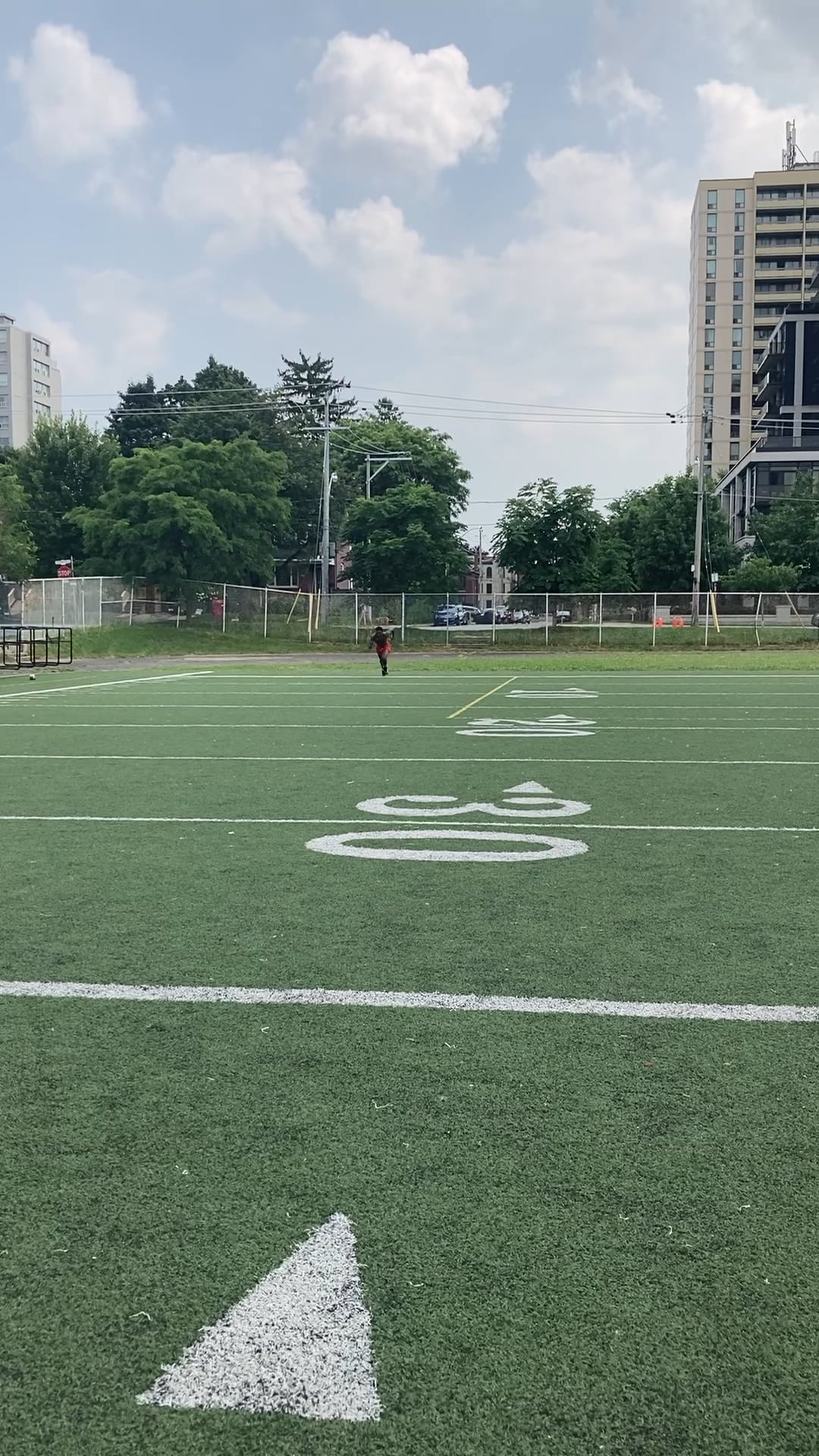 Watch jadesola lawal's 40 Yard Dash: 5.24 seconds