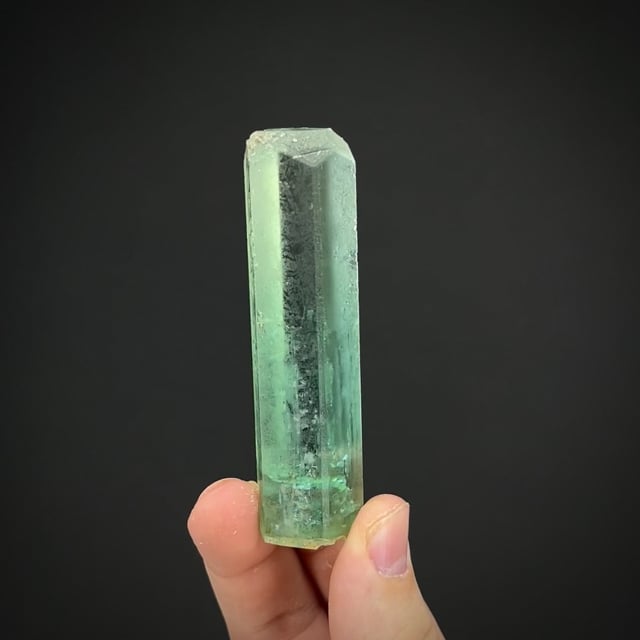 Beryl var. Aquamarine