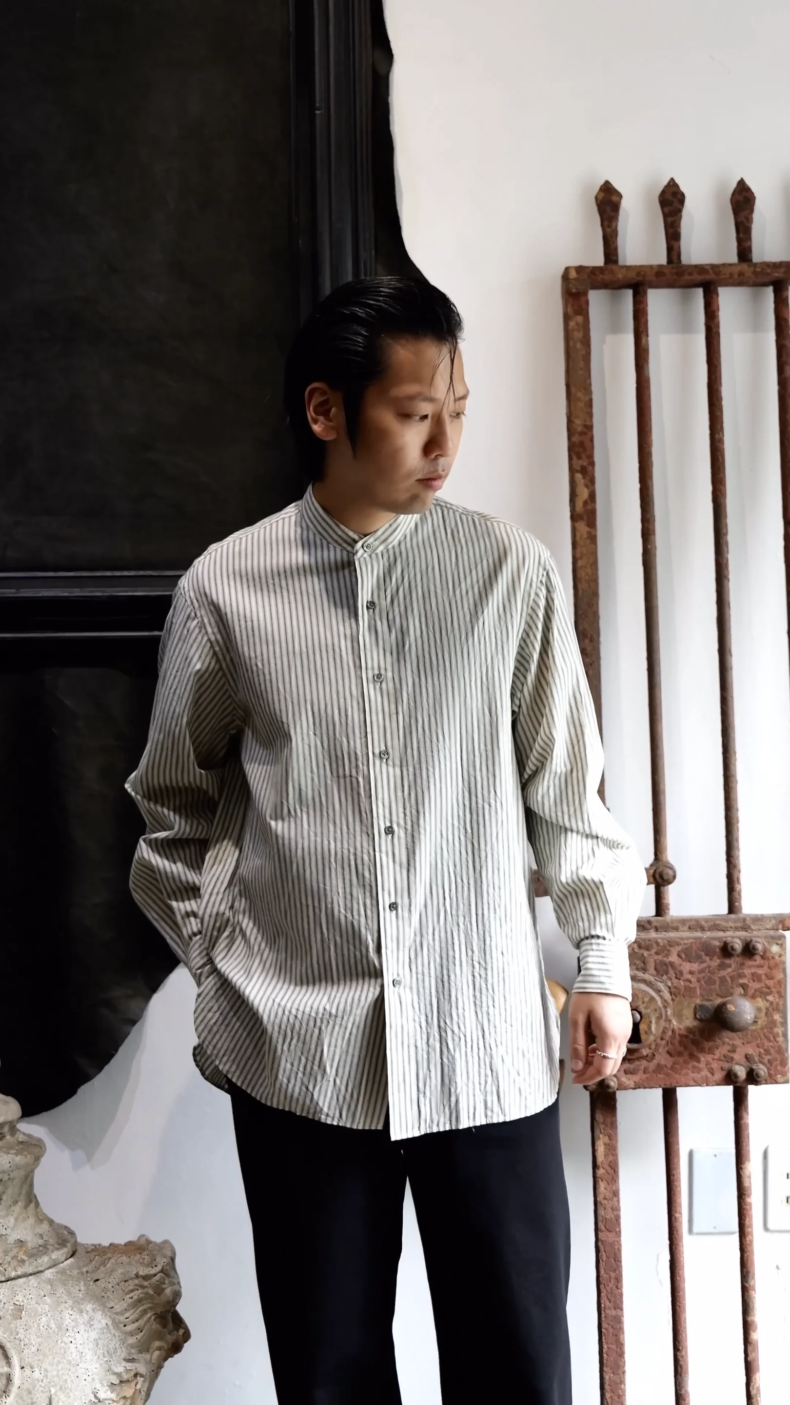 【定価38500円】Band Collar Dobby Stripe Shirt SHIRT013. Band Collar Shirt Dobby Stripe Typewriter. Beige