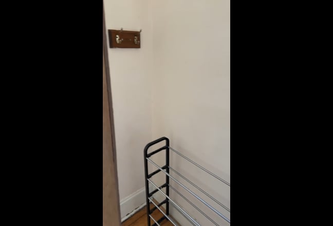 Large double bedroom, mins from Uni Main Photo