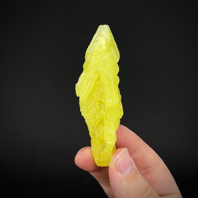 Sulfur (large crystal)