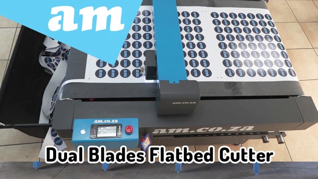 Dual Blade Flatbed Cutting Machine with Conveyor Belt Feeding Vacuum Tables