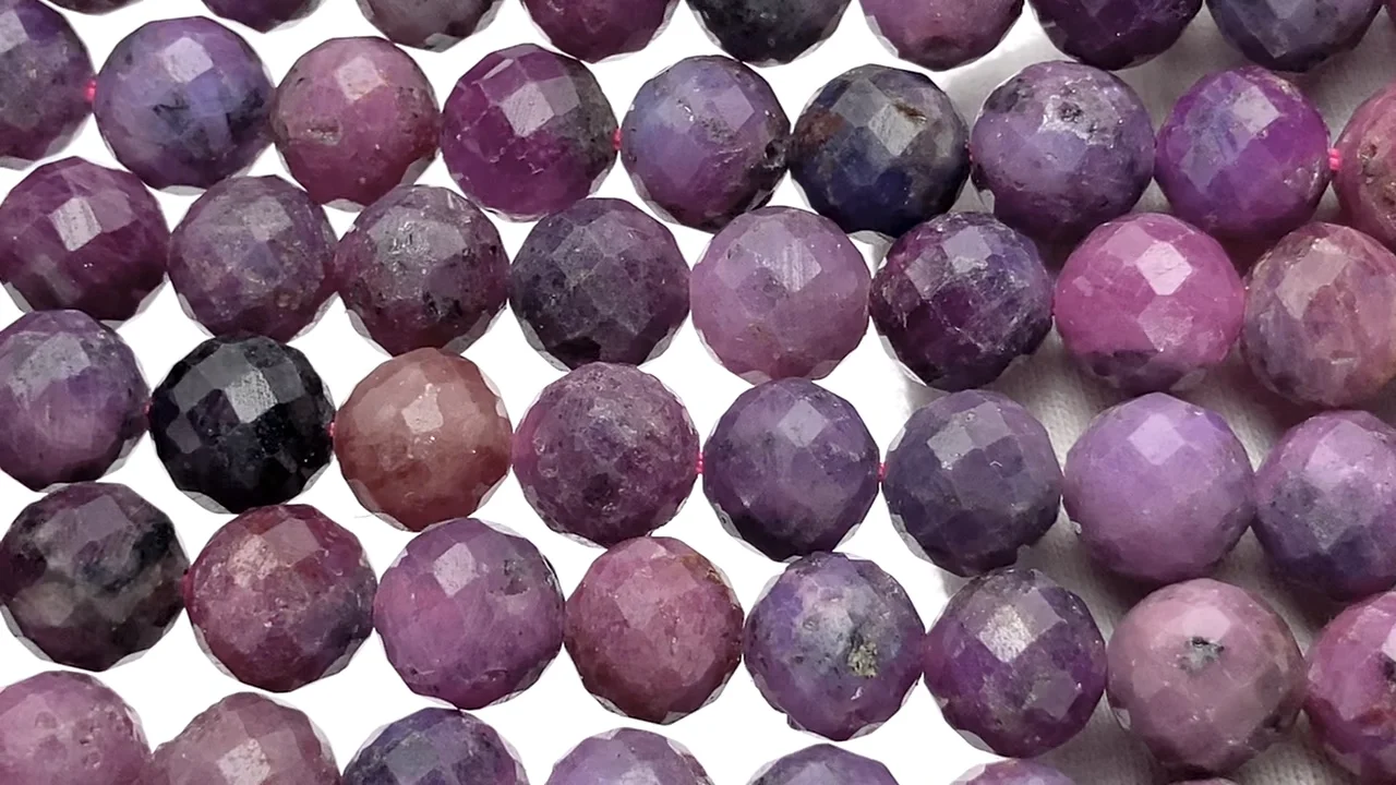 動画】【素晴らしい輝き】パープルサファイアAA ラウンドカット8mm 半