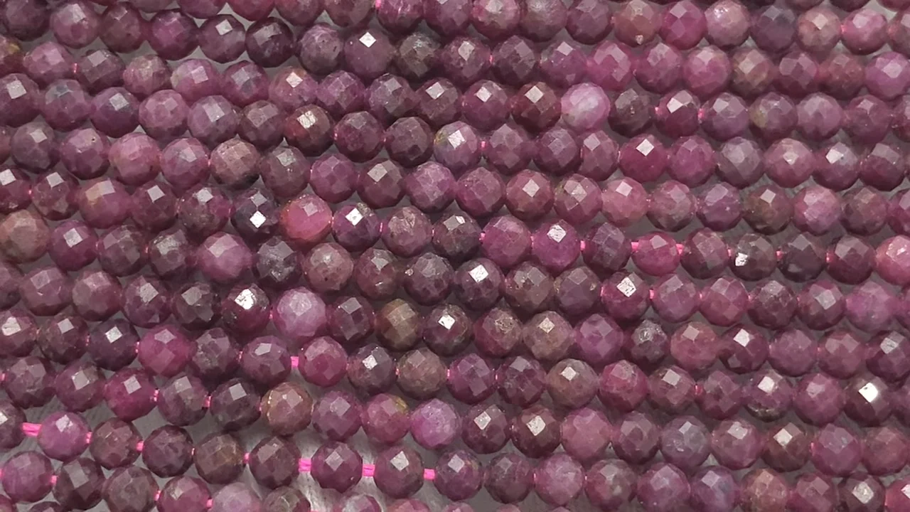 動画】【素晴らしい輝き】インド産ルビーAA ラウンドカット3mm 1連(約