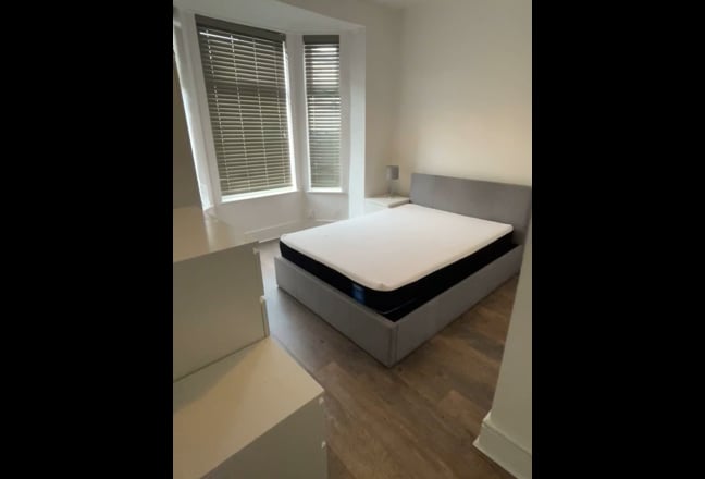 En-Suite Double Room in HMO Main Photo