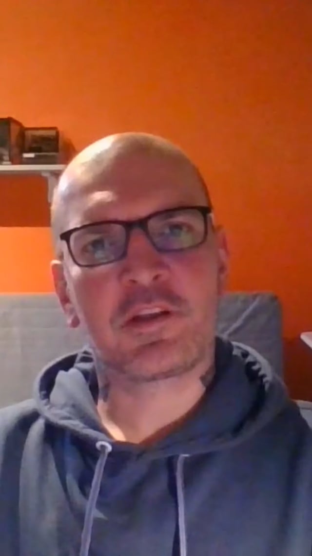 Video thumb