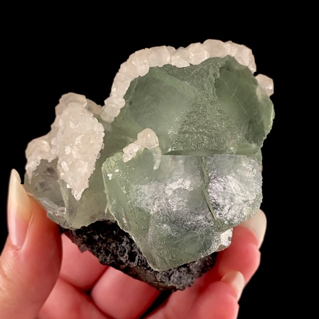 Fluorite (gemmy crystals) with Calcite