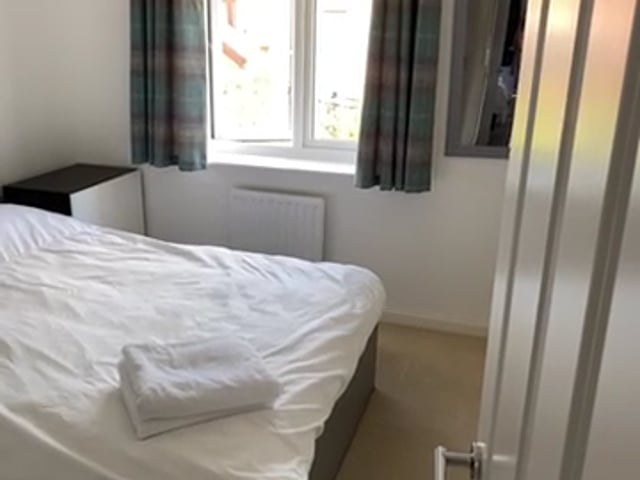 Video 1: Double bed with memory foam mattress