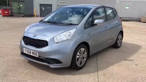 KIA VENGA 2019 (68)