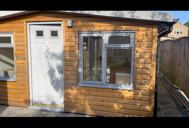  Self-contained En-suite Annexe near Addenbrookes  Main Photo