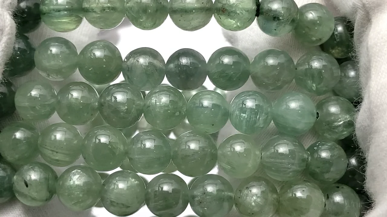 最終価格　超レアカラー　タンザニア産　カイヤナイト　ジェムランク　約9.7mm 最終価格 超レアカラー タンザニア産 カイヤナイト ジェムランク 約9.7