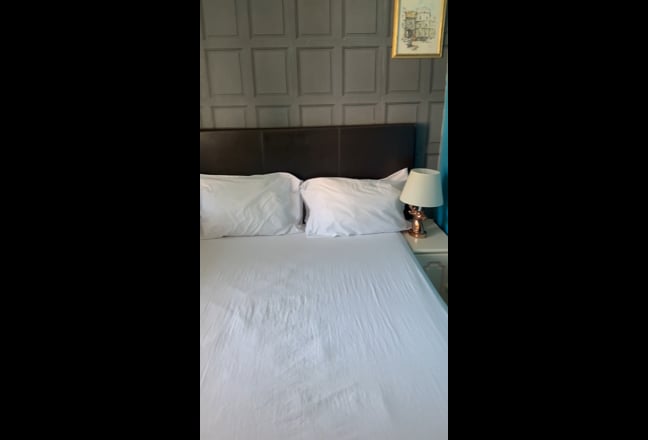 One Furnish Double Bedroom  Main Photo