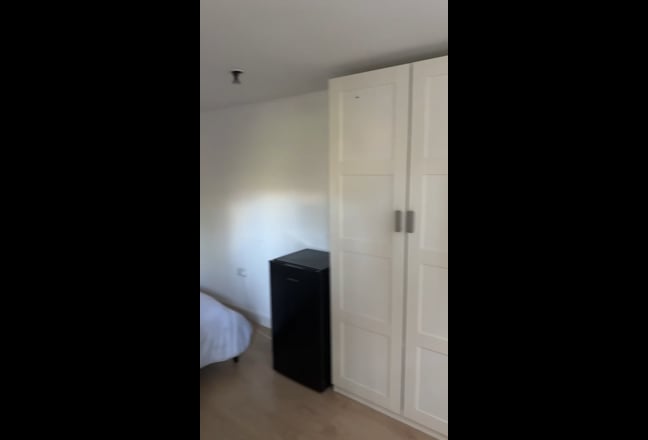 Room available near to Stratford Main Photo