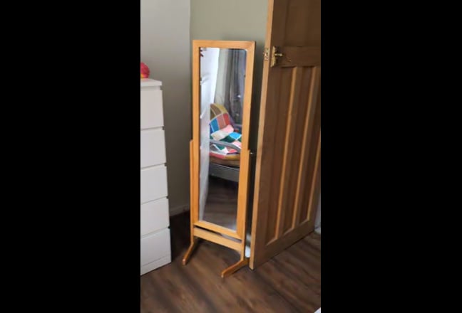 Furnished single room in huyton Main Photo