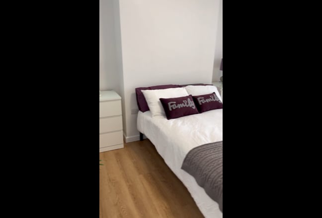 Video 1: House (Students only) - off street parking and bus stop to university directly opposite house