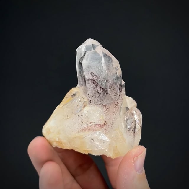 Quartz with Hematite phantoms