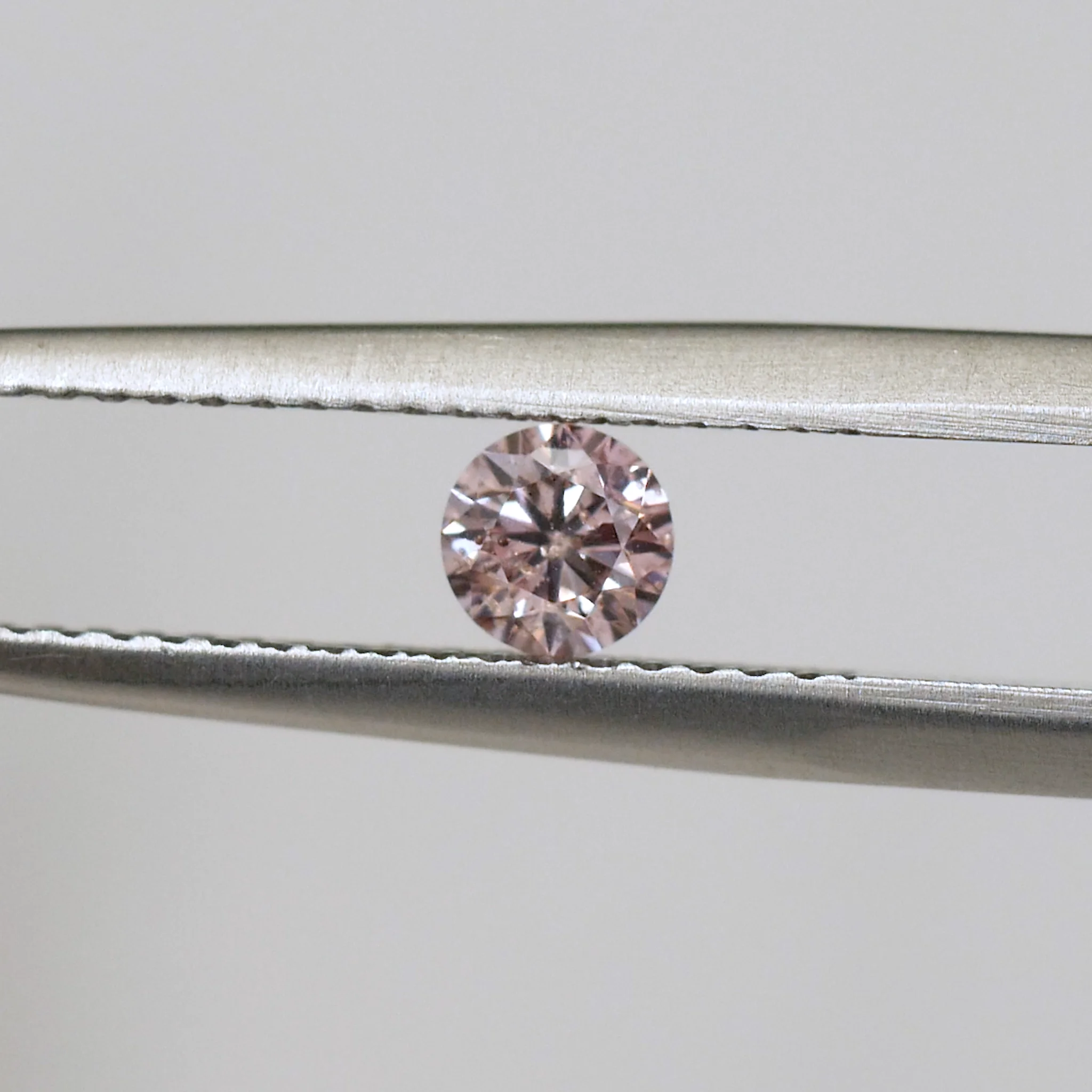 ARGYLE FANCY PINK 輝かしき 0.095ct RD/RT2475