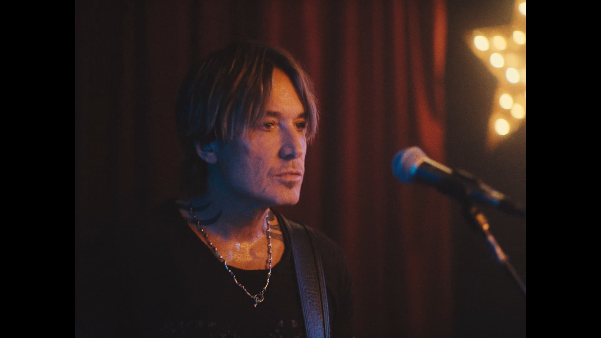Keith Urban featuring Lainey Wilson - Go Home W U