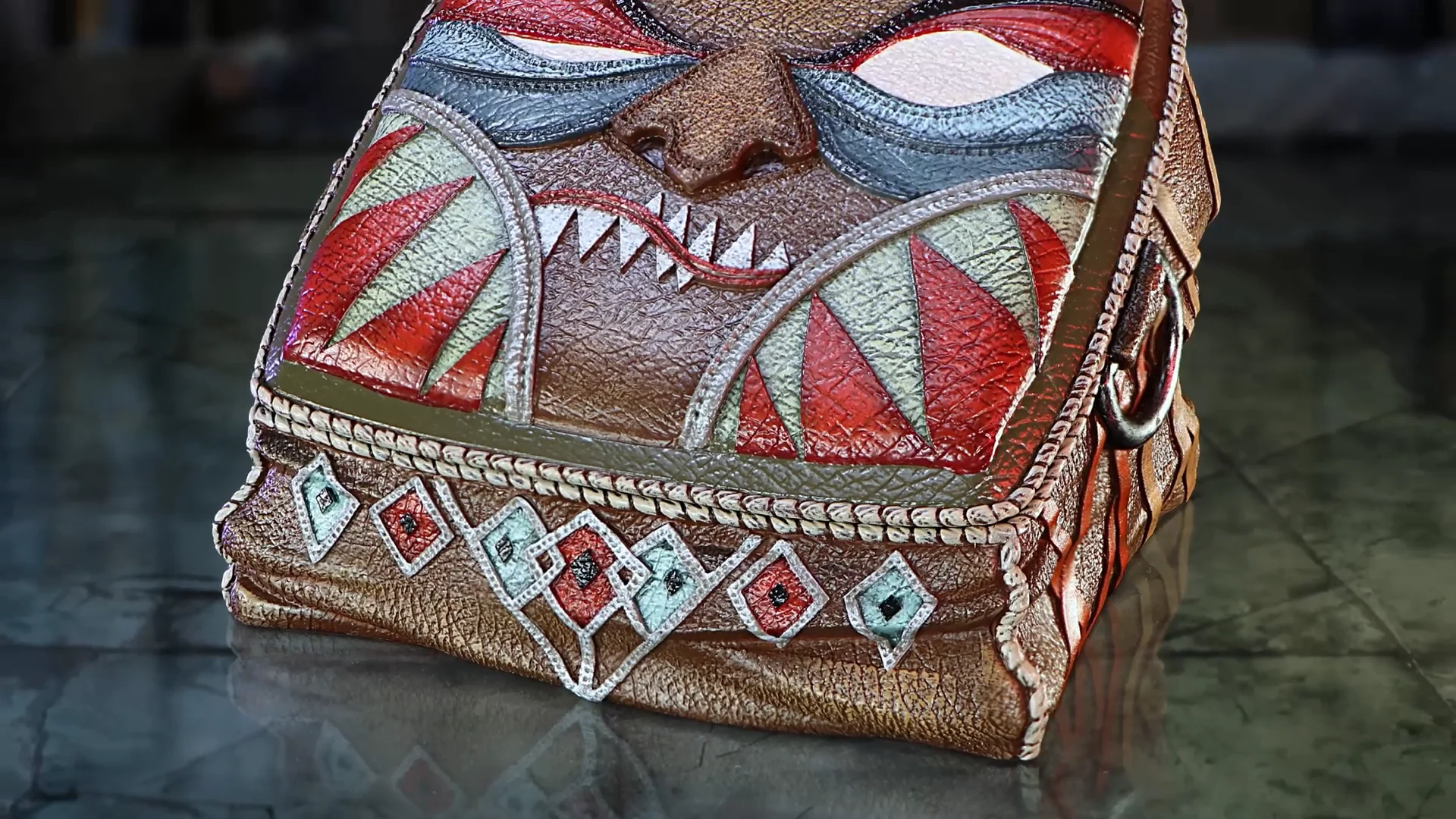 Dungeons & Dragons Bag of Holding and Devouring Box 17cm