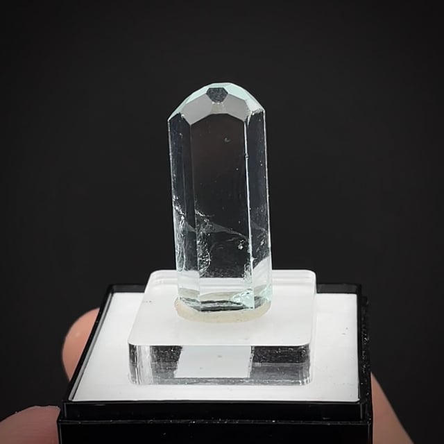 Beryl var. Aquamarine