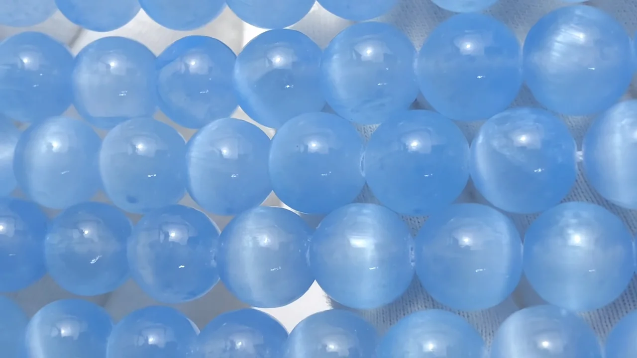 セレナイト(ジプサム) ラウンド10mm 【ブルー】 1連(約37cm)｜天然石