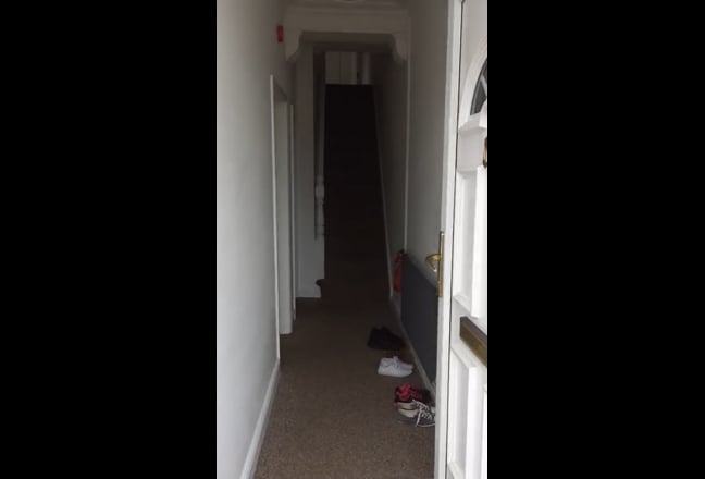 Video 1: Room 1