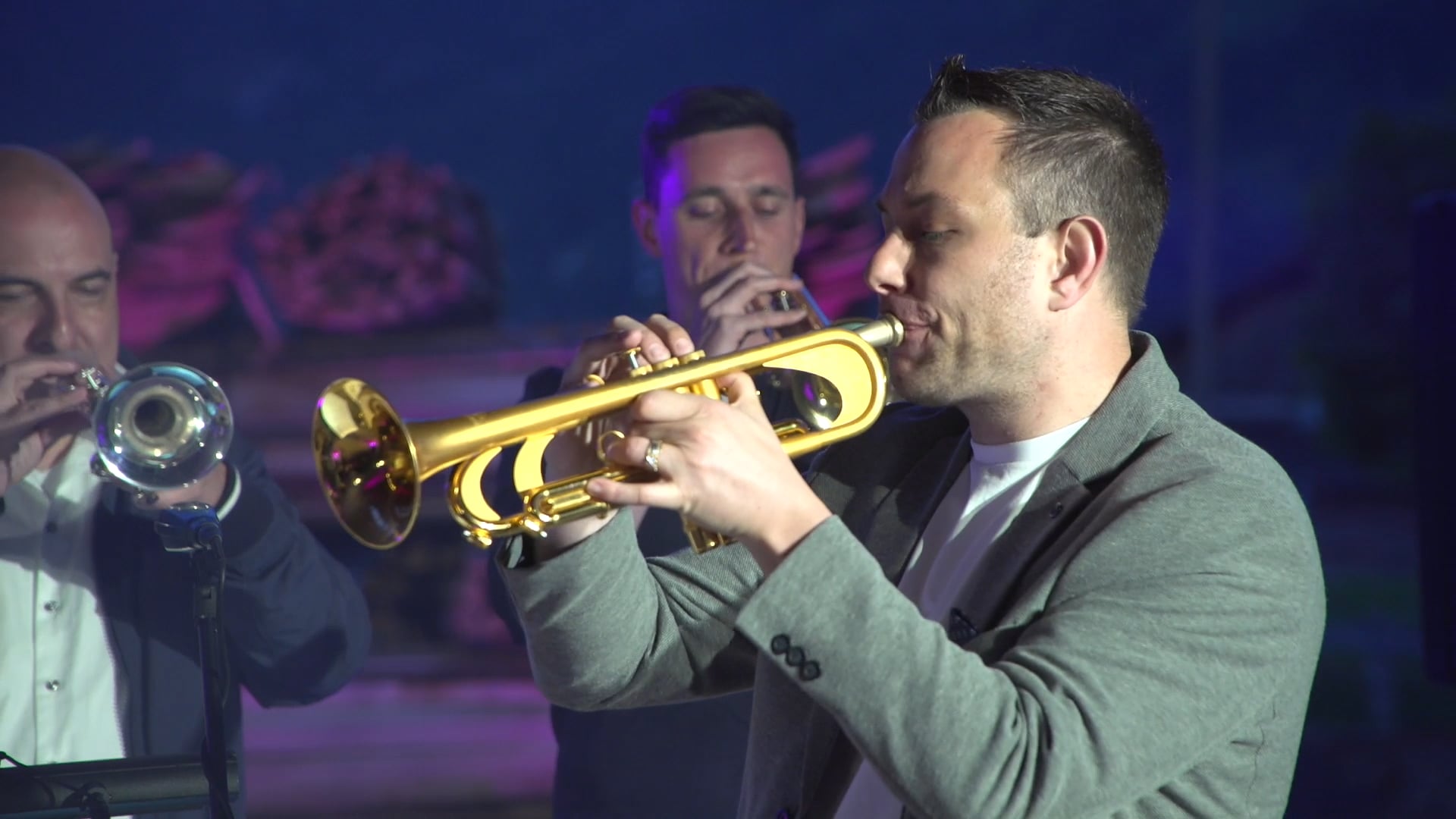 Sarah-Jane + Dani Sparn Orchester - Alle Tage Herz (Live)
