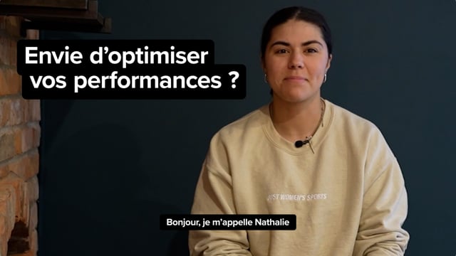 deVine Voices Native French Female Voiceover WHOOP Commercial