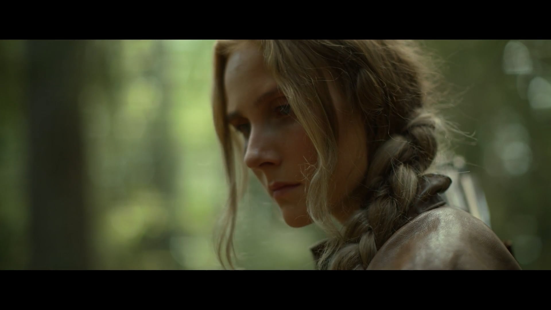 Scenes from the huntress
